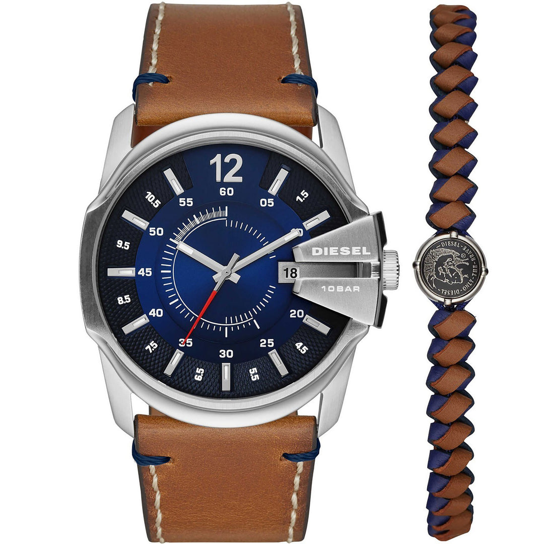 DIESEL Men's Master Chief Fashion Quartz Watch