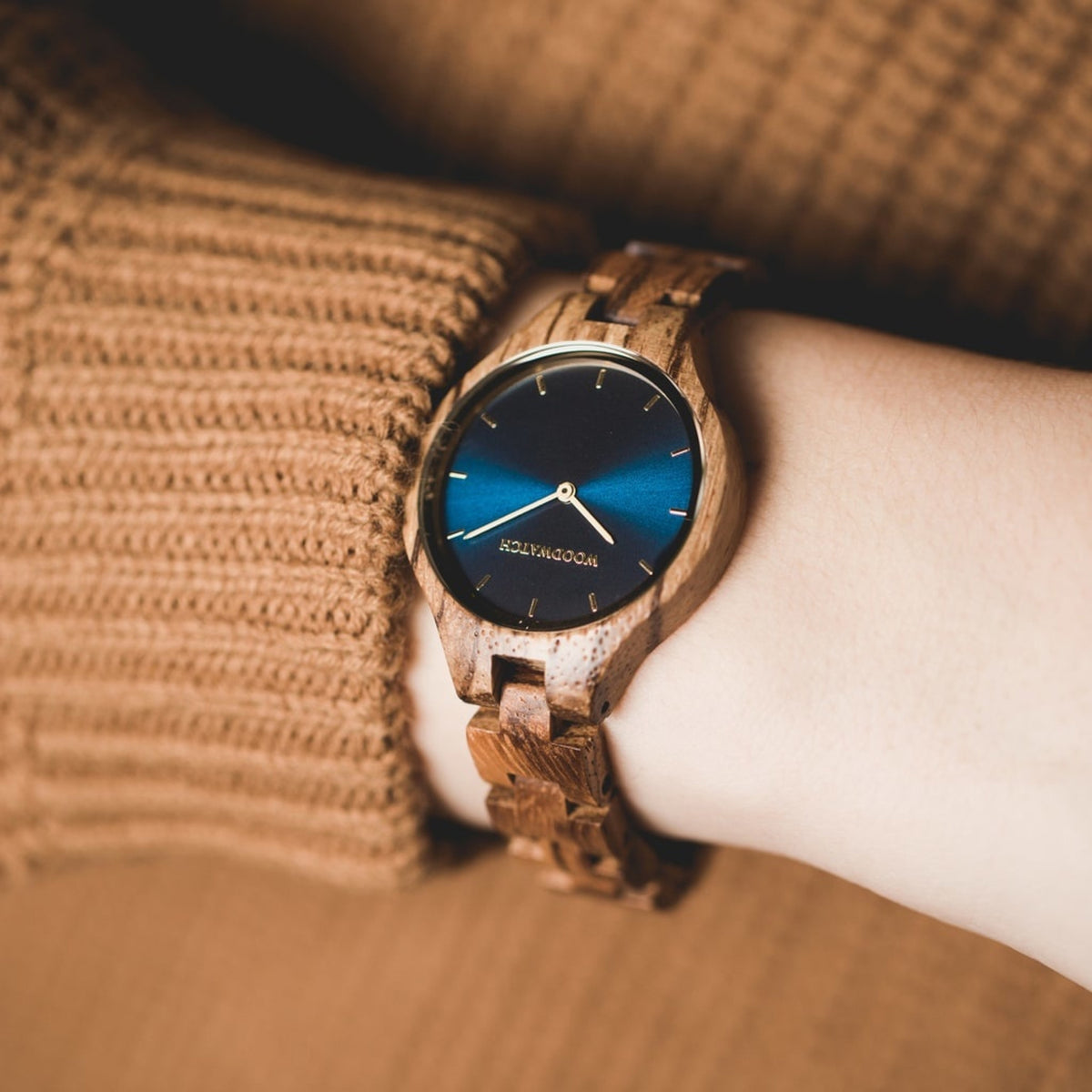 Woodwatch Women's Aurora Golden SKY WW-a-ZB