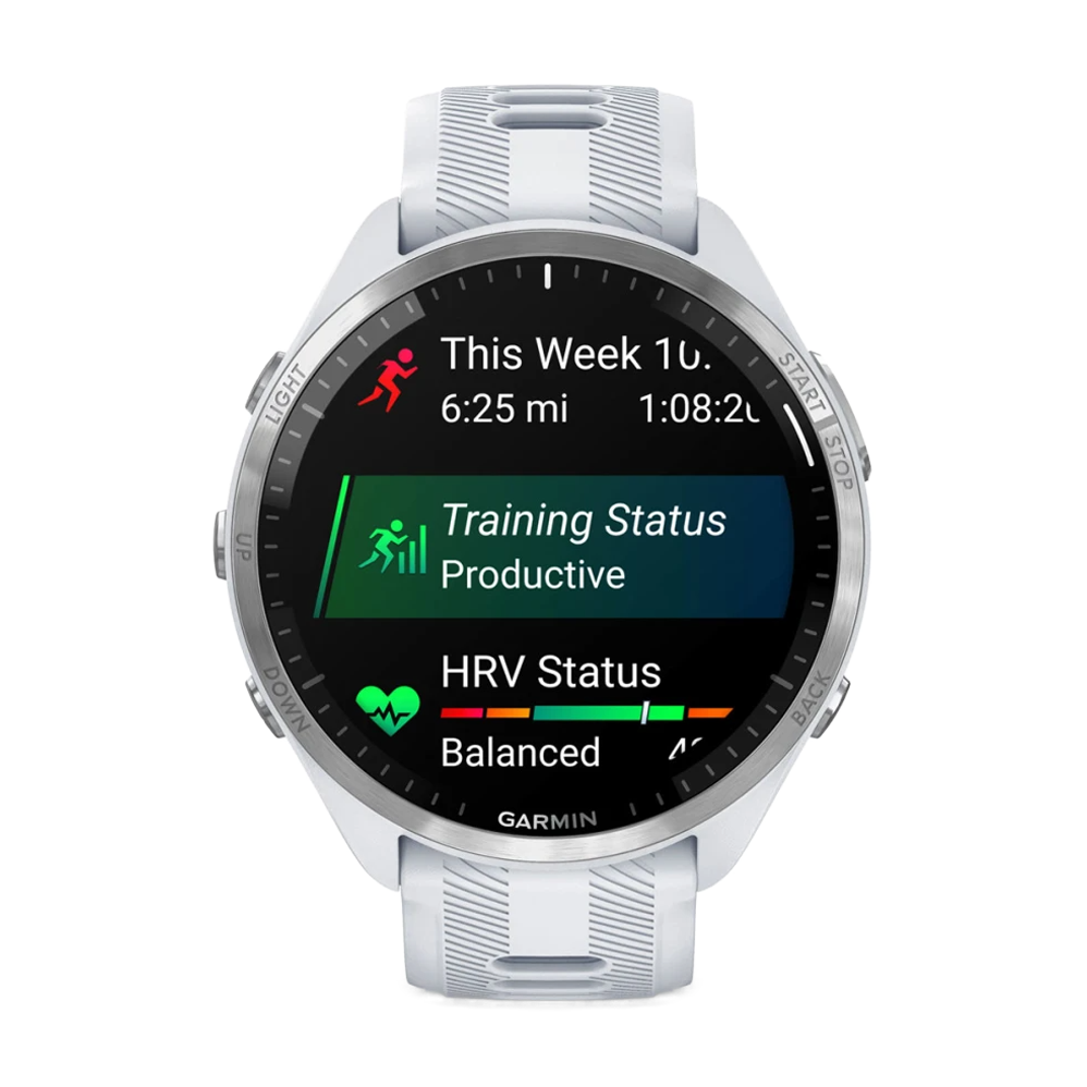 ساعة Garmin Forerunner 965 بهيكل أبيض وسوار سيليكون باللون الأبيض/الرمادي البودرة مع شاشة عرض كاملة