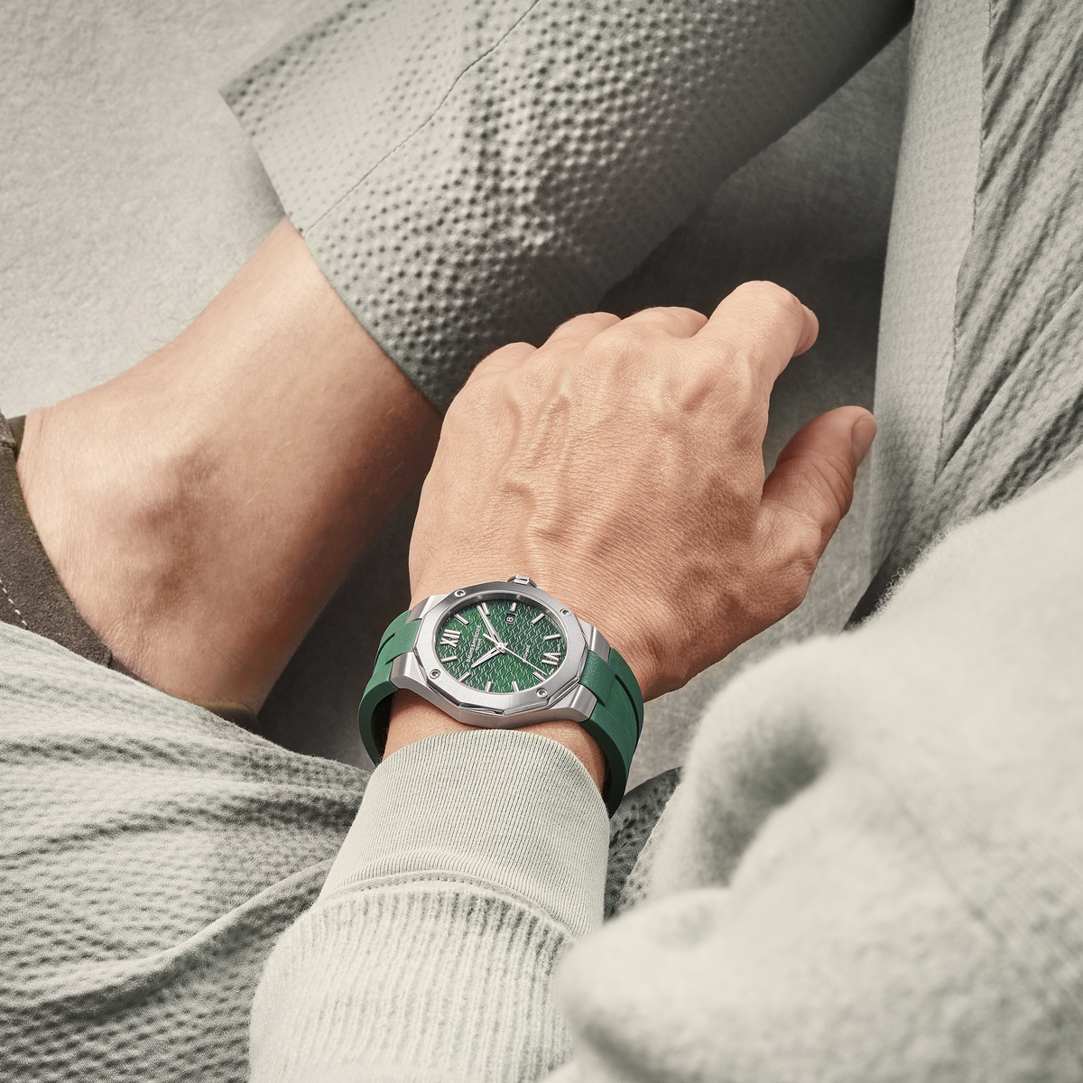Baume & Mercier Riviera M0A10618 Automatic 42 mm