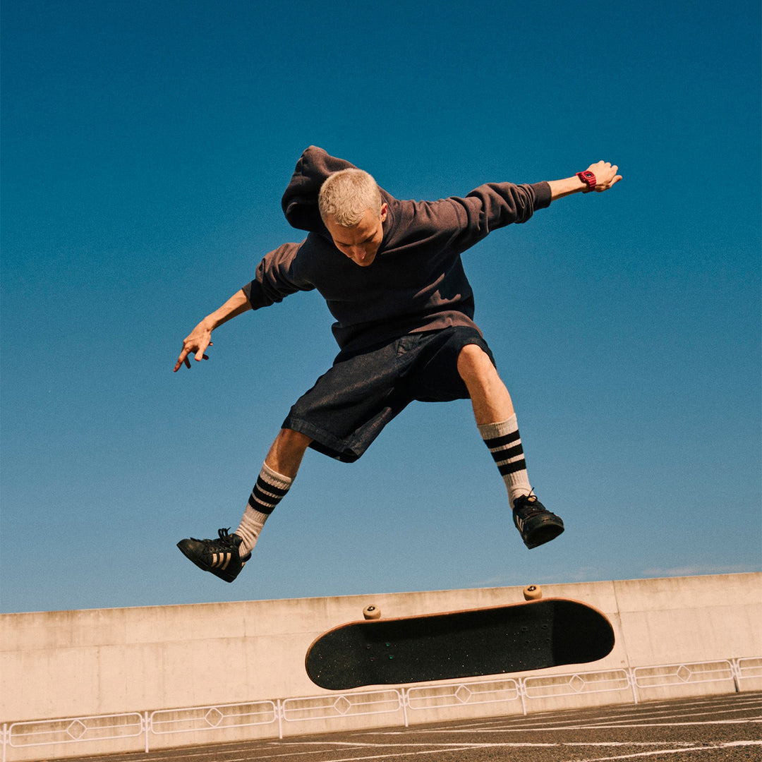 G-SHOCK Iconic Red Casual Digital Men Watch DW-5600RRB-4DR