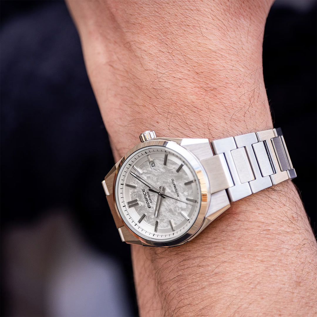 EDIFICE EFK-110D-7ADR AUTOMATIC MOVEMENT MENS WATCH