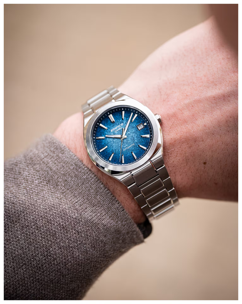 Casio EFK-200CD styling photo 6