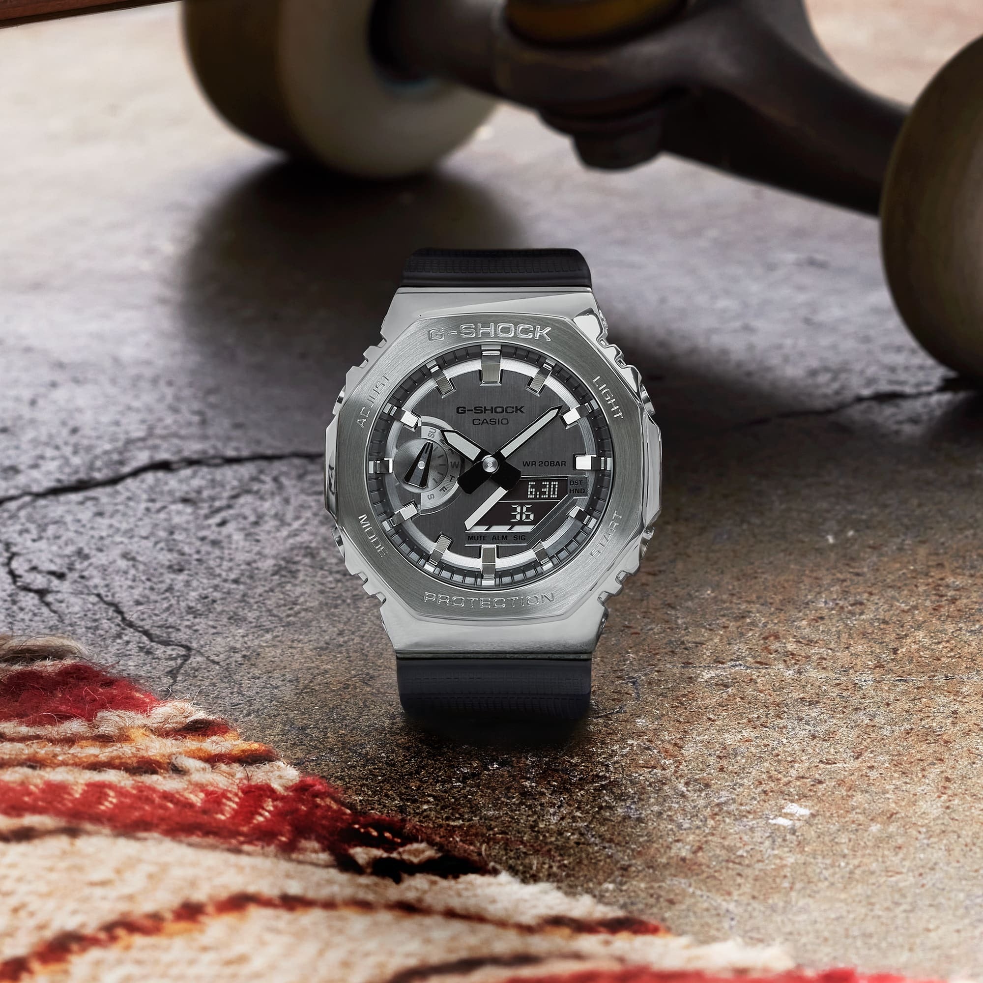 CASIO G-SHOCK アナログデジタル GM-2100-1ADR Casio G-Shock GM-2100-1ADR Analog-Digital 2100 Series World