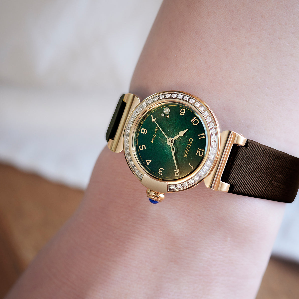 Citizen Ladies Eco-Drive L May bells Mini Watch