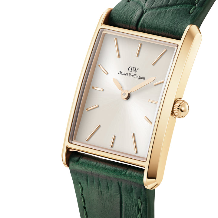 Daniel Wellington Ladies Watch Gold Tone Case Quartz