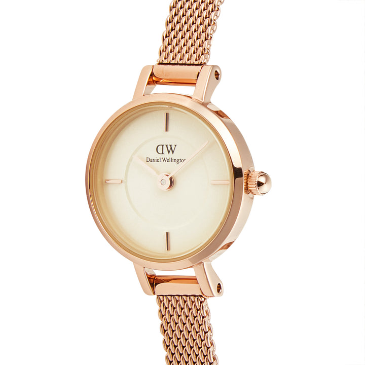 Daniel Wellington Women's Watch Champagne Dial Rose Gold Tone Case Quartz