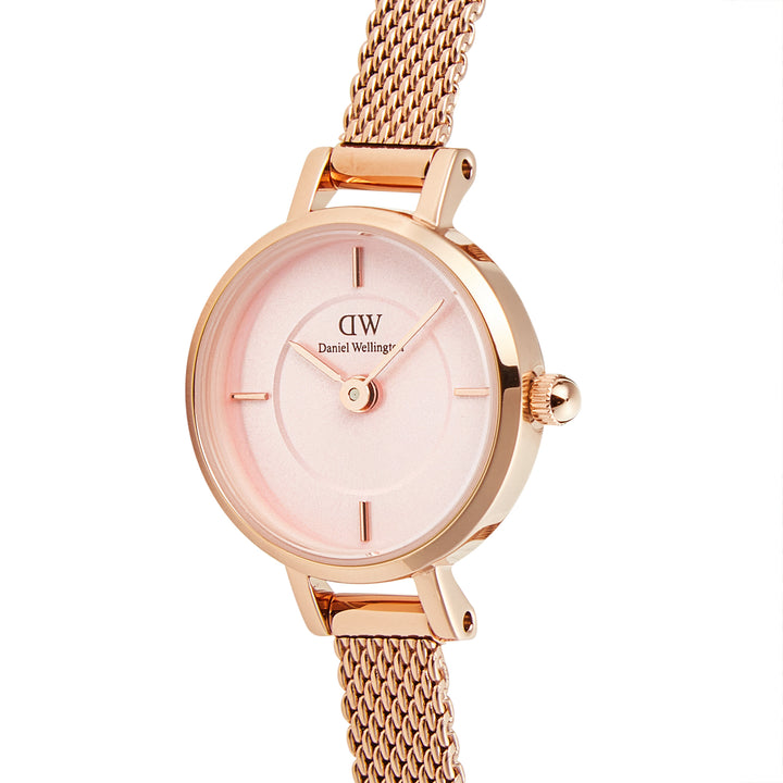 Daniel Wellington Women's Watch Pink Dial Rose Gold Tone Case Quartz