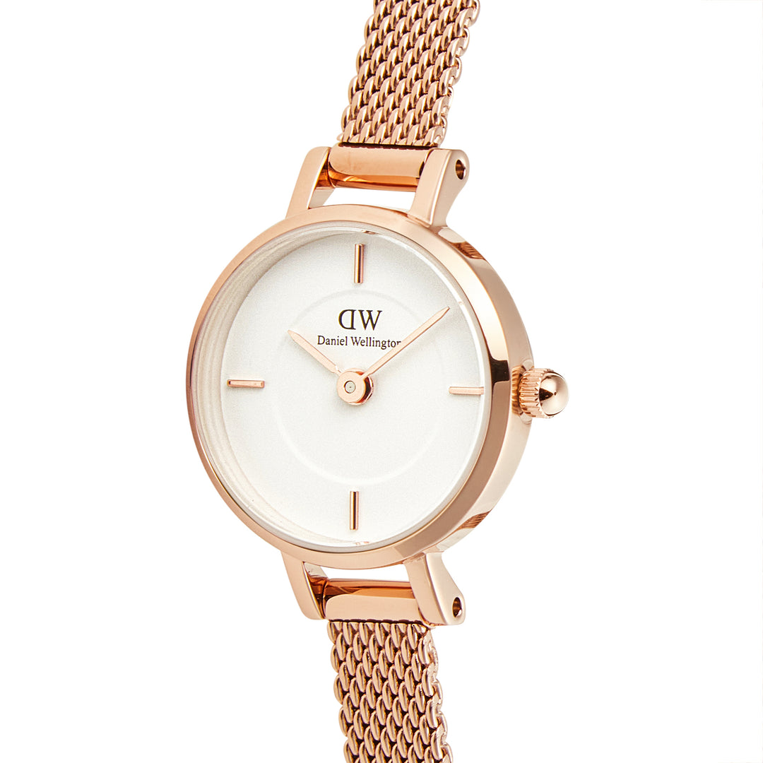 Daniel Wellington Women's Watch White Dial Rose Gold Tone Case Quartz