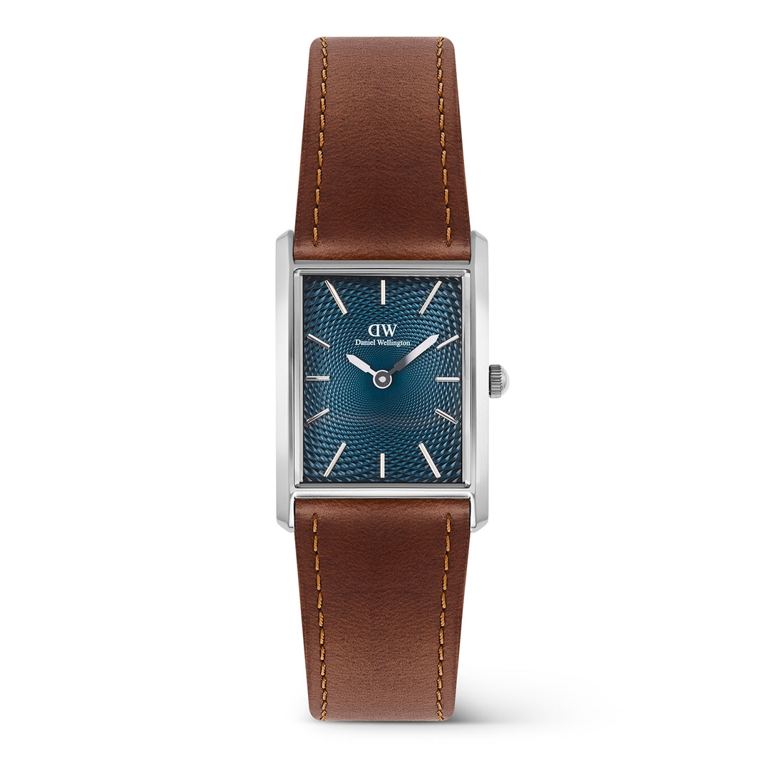 Daniel Wellington  Ladies Watch Blue Dial Silver Tone Case Quartz
