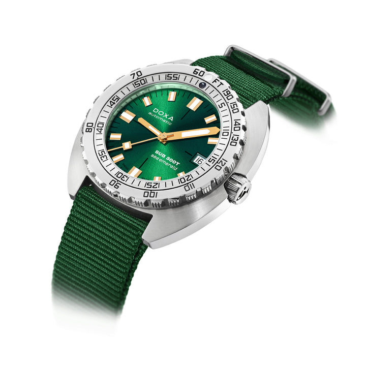 Doxa SUB 300T Sea Emerald Silver Tone Case Green Dial Automatic Watch