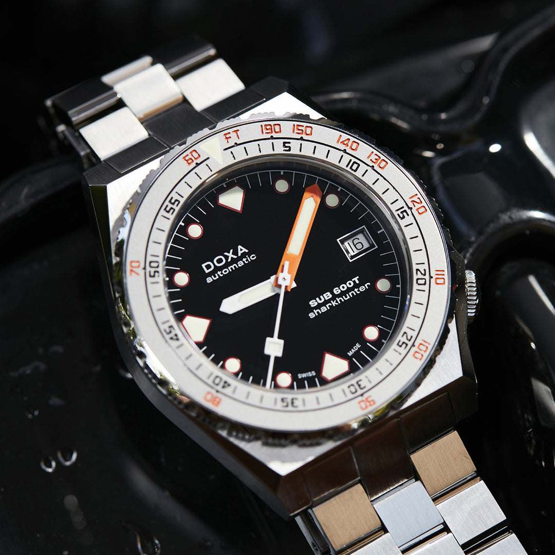 Doxa Men's SUB 600T Sharkhunter Silver Tone Case Black Dial Automatic Watch