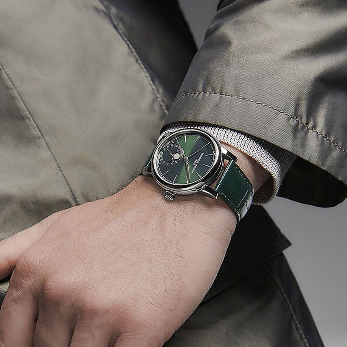 Frederique Constant Men's Silver Tone Case Green Dial  Automatic Watch - FC-716GR3H6
