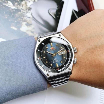Orient Men's Automatic Neo 70's Revival Watch