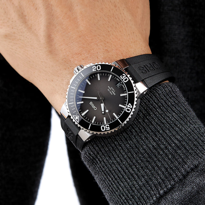 Oris Men's Silver Tone Case Grey Dial Automatic Watch