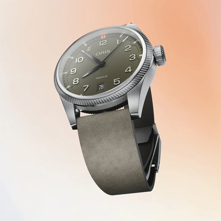 Oris Men's Pro Pilot Silver Tone Case  Green Dial Automatic Watch