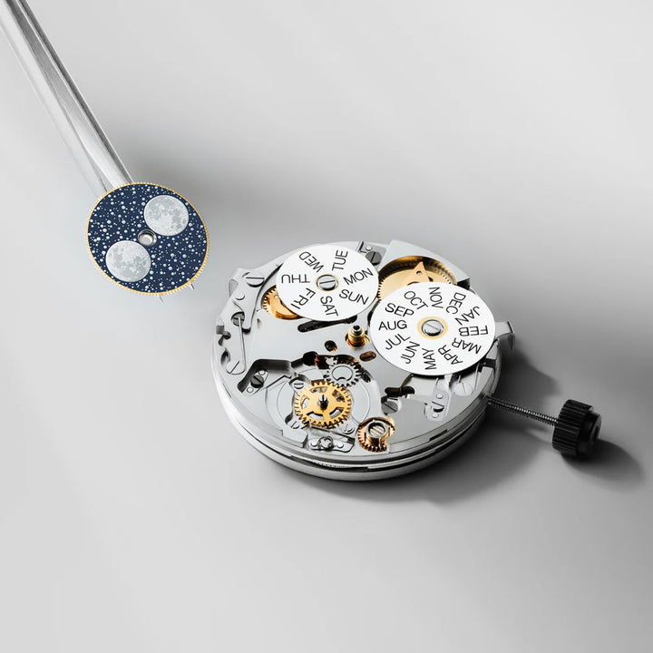 Raymond Weil Freelancer Automatic Complete Calendar Blue Sunray Dial Watch 40 mm