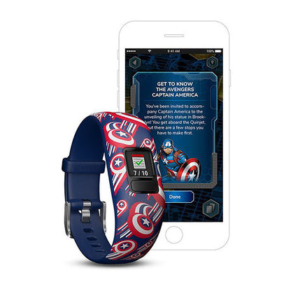 ساعة Garmin Vivofit Jr. 2 بحزام سيليكون يحمل طابع كابتن أمريكا وشاشة ملونة بالكامل