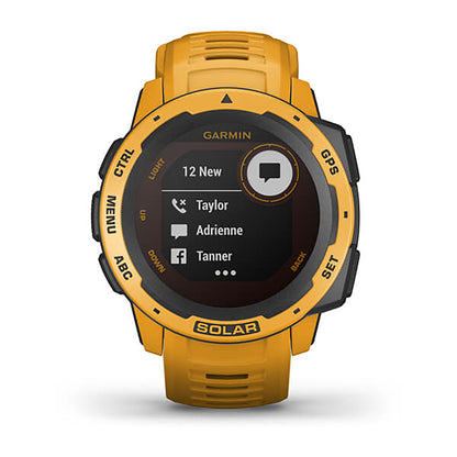 ساعة Garmin Instinct Solar بسوار سيليكون باللون الأصفر (Sunburst) وشاشة ملونة بالكامل