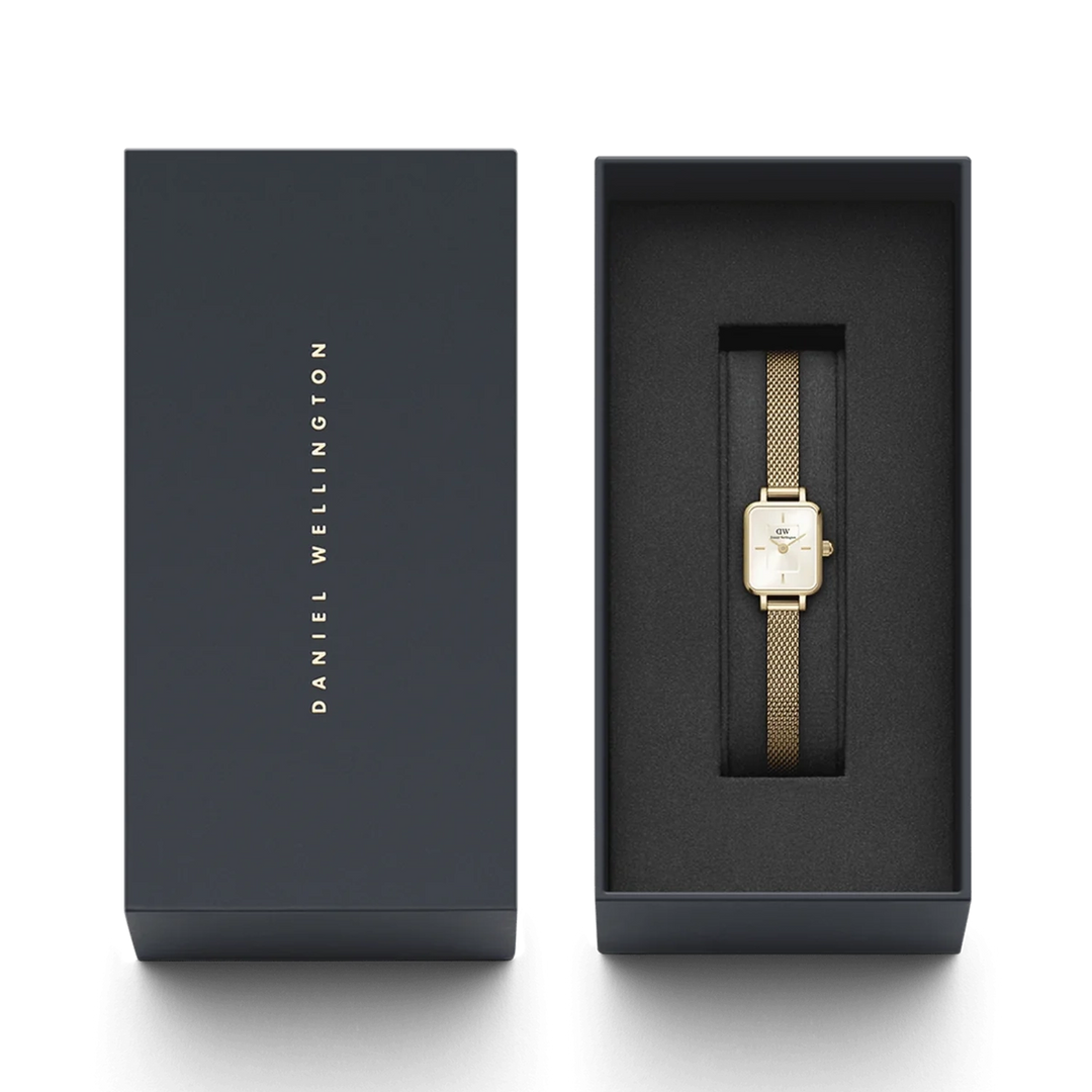 Daniel Wellington Ladies Watch Gold Tone Case Quartz