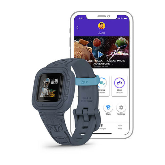 ساعة Garmin Vivofit Jr3 بتصميم ذا ماندالوريان من ستار وورز مع شاشة عرض كاملة