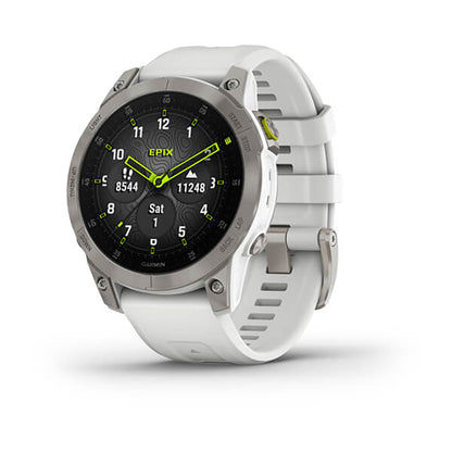 ساعة Garmin Epix Gen 2 بإطار من التيتانيوم باللون الأبيض "كاريرا" مع سوار سيليكون وشاشة ملونة بالكامل
