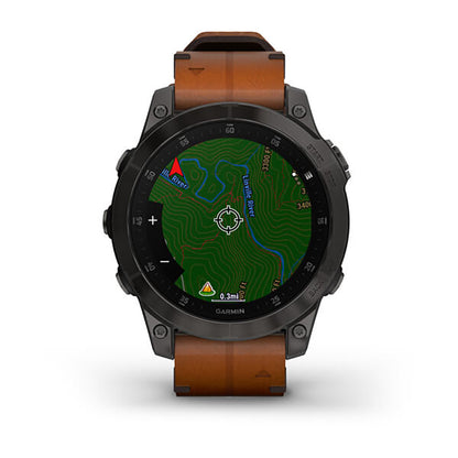 ساعة Garmin Epix Gen 2 باللون الأسود الكربوني الرمادي مع إطار من التيتانيوم المطلي بالكربون الشبيه بالألماس (DLC) وحزام جلدي وشاشة ملونة بالكامل