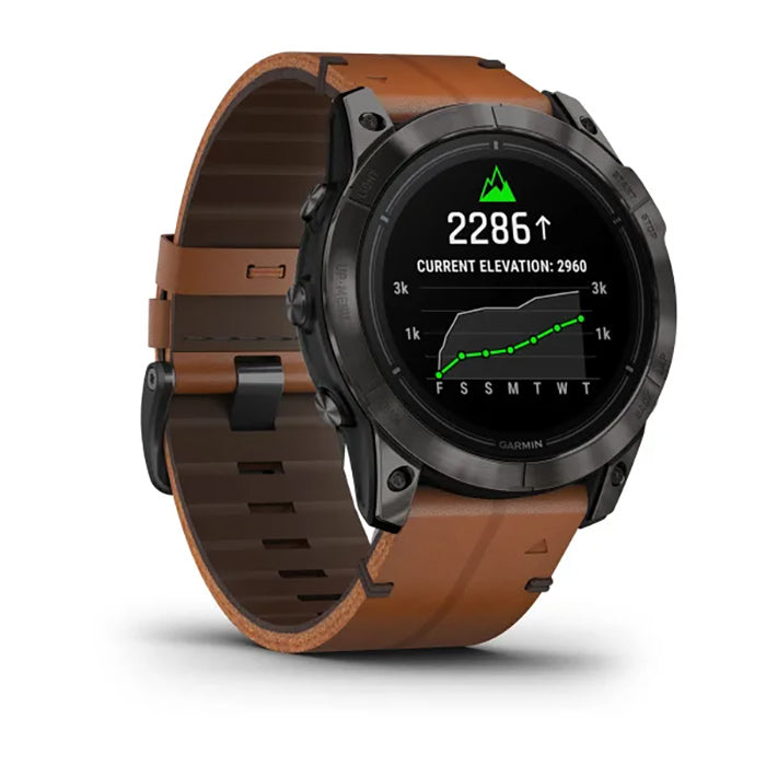 ساعة Garmin Epix Pro الجيل الثاني إصدار Sapphire مقاس 51 مم، هيكل تيتانيوم كربوني رمادي بطلاء DLC، مع سوار من جلد الكستناء وسوار سيليكون باللون الجرافيتي، شاشة كاملة