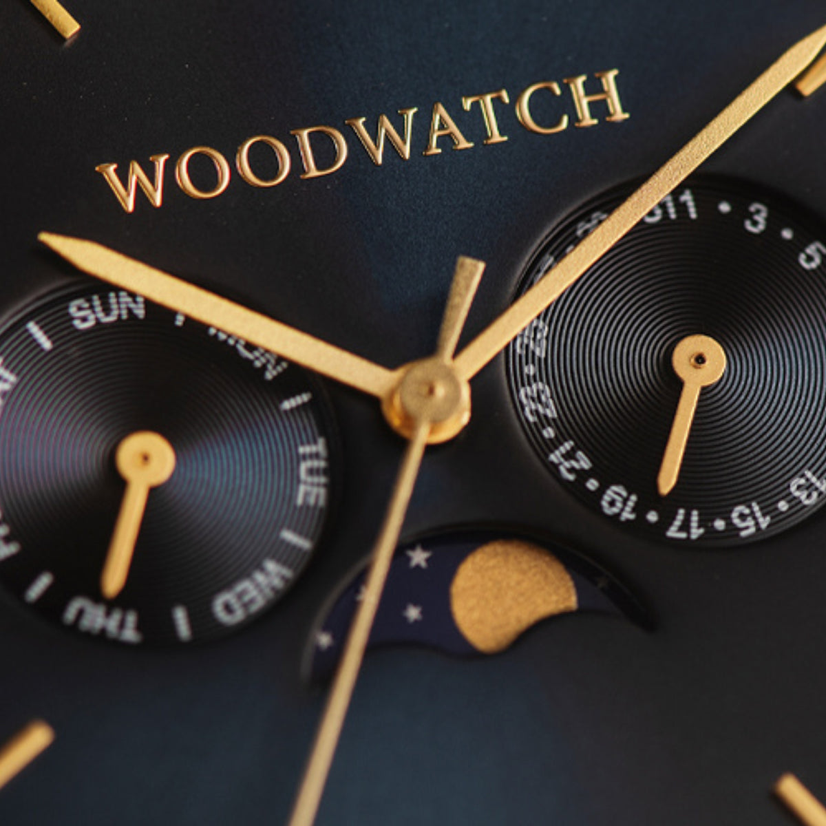Woodwatch Unisex Classic Dark Sailor Pecan Quartz Watch